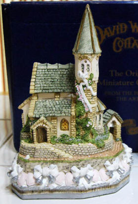 Celebration Chapel premier edition by David Winter Miniature Cottages
