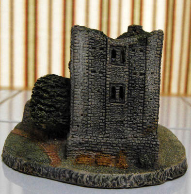 Castle Keep by David Winter Miniature Cottages
