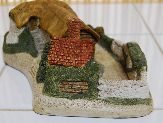 The Forge by David Winter Miniature Cottage