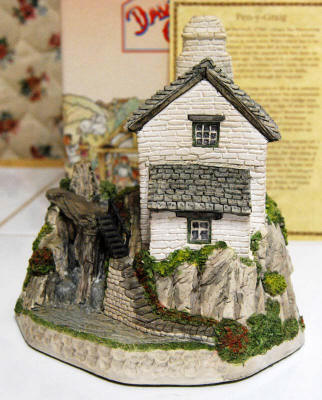 Pen-Y-Graig (Mountain Cottage) by David Winter