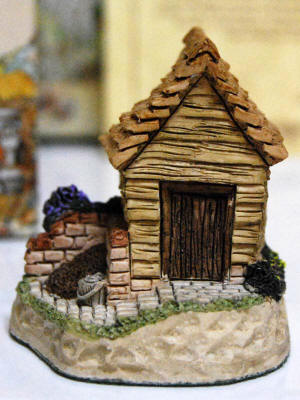The Potting Shed (Cameo) by David Winter