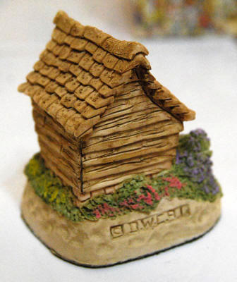 The Potting Shed (Cameo) by David Winter