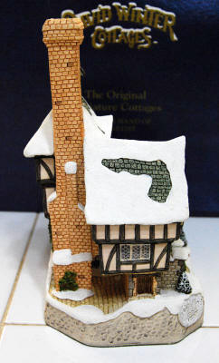 The Scrooge Family Home (Cattage) by David Winter
